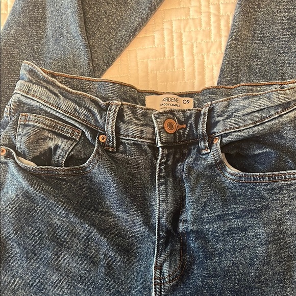 Ardene Blue Straight Leg Jeans with Vintage Wash, Size 9 - Picture 4 of 6
